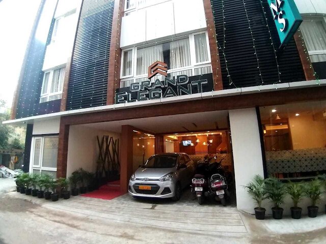 グランド エレガント