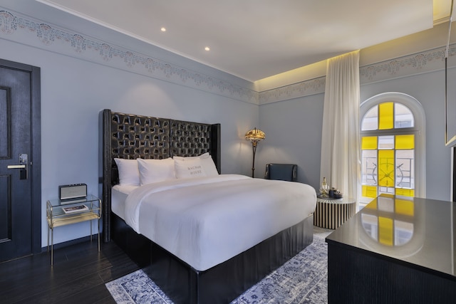 バチャル ハウス