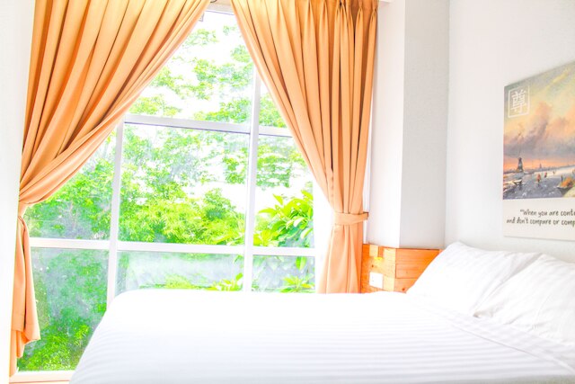 アン ホテル サトリオ クニンガン