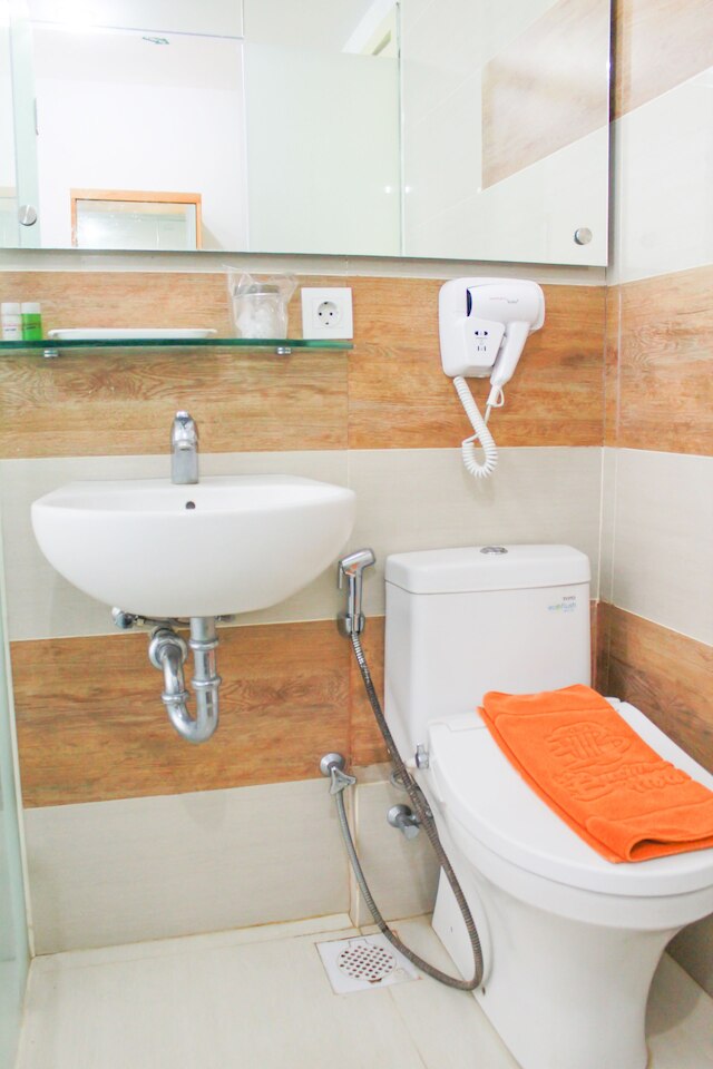 アン ホテル サトリオ クニンガン