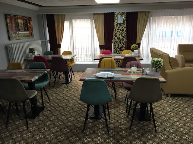 ホテル メトロポール