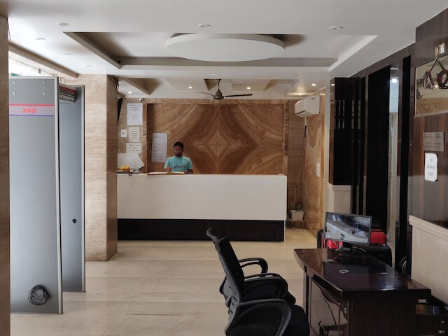 TG タシケント ホテル