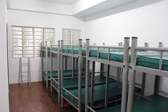 マンベンドミトリー - ホステル