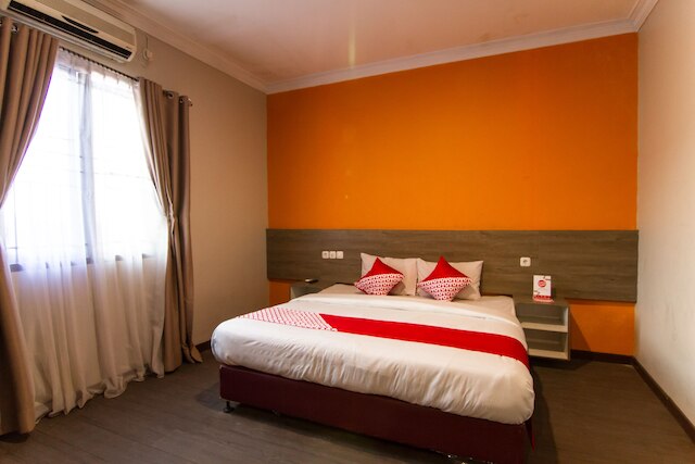 OYO 889 エドテル アマナ ホテル シャリア、Smk ムハマディヤ 1