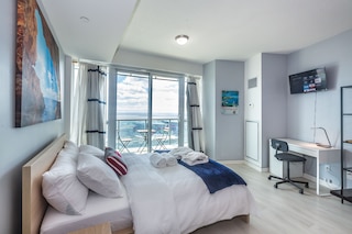 パノラミック レイクビュー イン ラグジュアリー ダウンタウン オアシス