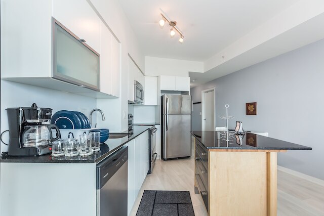 パノラミック レイクビュー イン ラグジュアリー ダウンタウン オアシス