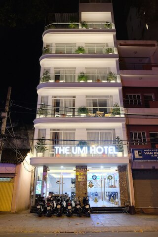 ザ ウミ ホテル