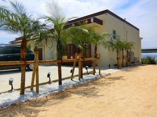 オーシャンズコテージ