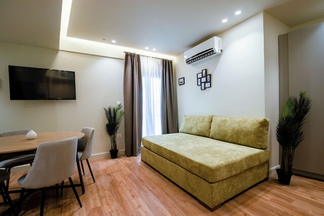 スティル アテネ