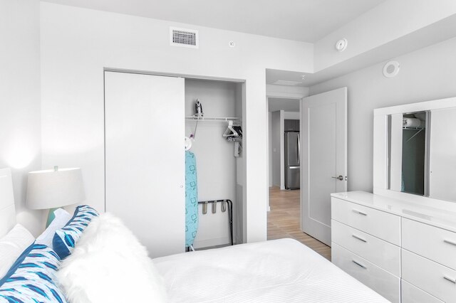 ブルーバード スイーツ ダウンタウン ブリッケル