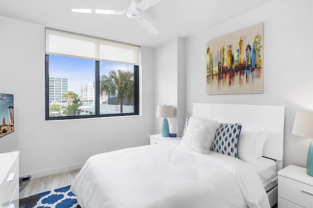 ブルーバード スイーツ ダウンタウン ブリッケル