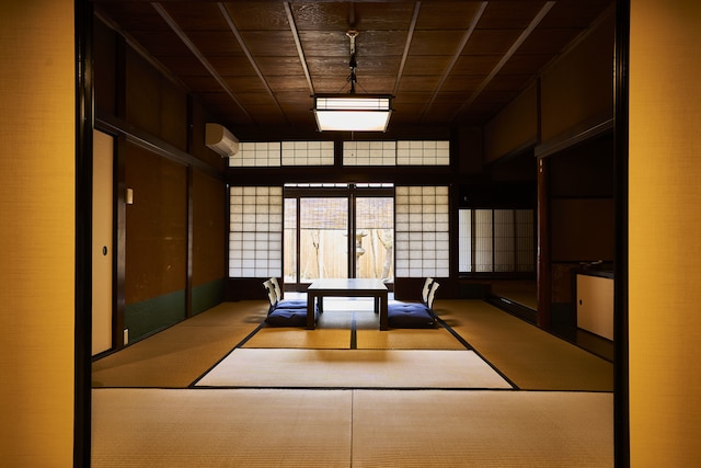 歴史的な蔵のある京町家 丹定