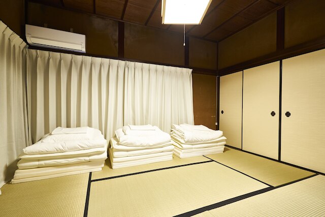 歴史的な蔵のある京町家 丹定