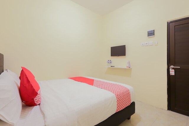 OYO 779 エムエヌ ワン レジデンス シャリア ニア ITC チェンパカ マス ニア カルベ ファーマ