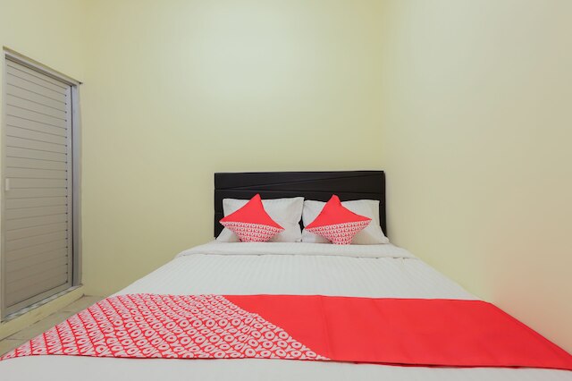 OYO 779 エムエヌ ワン レジデンス シャリア ニア ITC チェンパカ マス ニア カルベ ファーマ