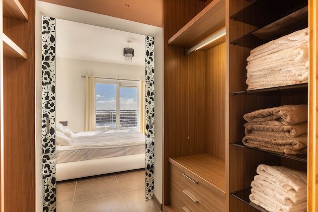 マルタで最も素晴らしい眺め、INC プール