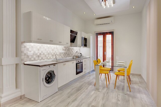 素晴らしいロケーションのスタイリッシュなアパートメント、ベッドルーム 2 室