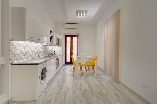 素晴らしいロケーションのスタイリッシュなアパートメント、ベッドルーム 2 室