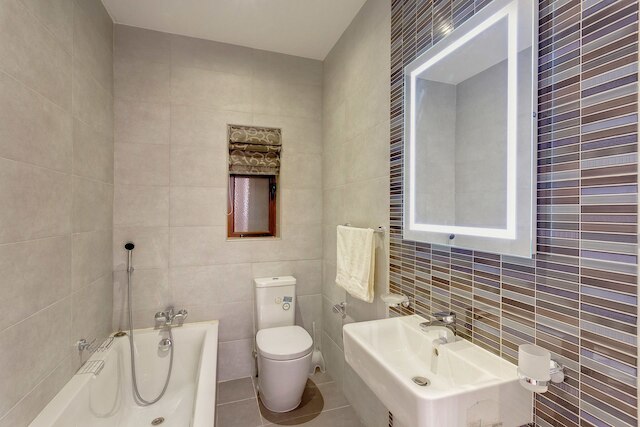 素晴らしいロケーションのスタイリッシュなアパートメント、ベッドルーム 2 室