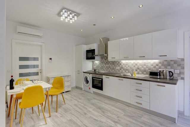 素晴らしいアパートメント、海から徒歩圏内