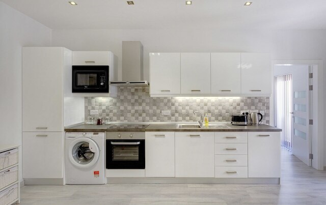 素晴らしいアパートメント、海から徒歩圏内