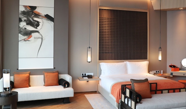 ジュメイラ 広州 (広州卓美亜酒店)