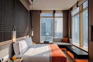 ジュメイラ 広州 (広州卓美亜酒店)