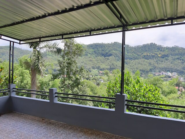 チハヤ ブキッ チェマラ