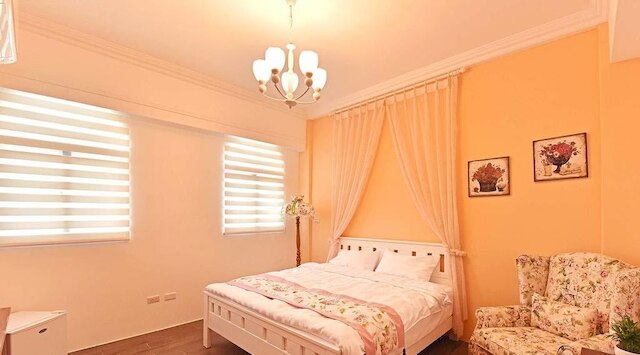 ザ チャーミング ランド (夏日澄藍)