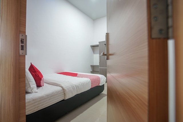 OYO 945 メガ コスト 2