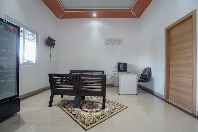 OYO 945 メガ コスト 2