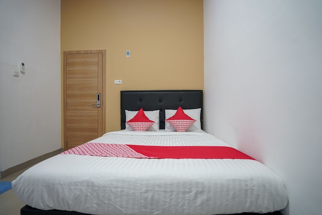 OYO 945 メガ コスト 2