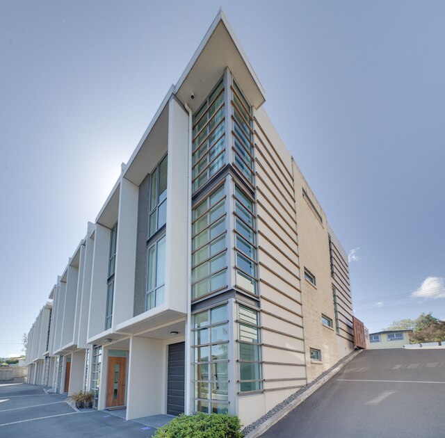 セントラル タウポ、ベッドルーム 3 室、アパートメント