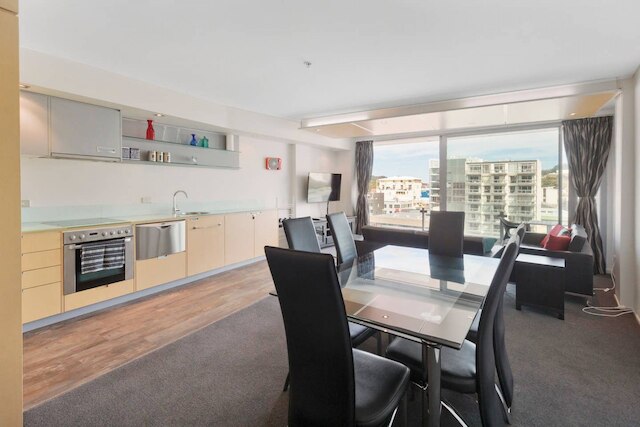 オッサム セントラル ウェリントン アパートメント