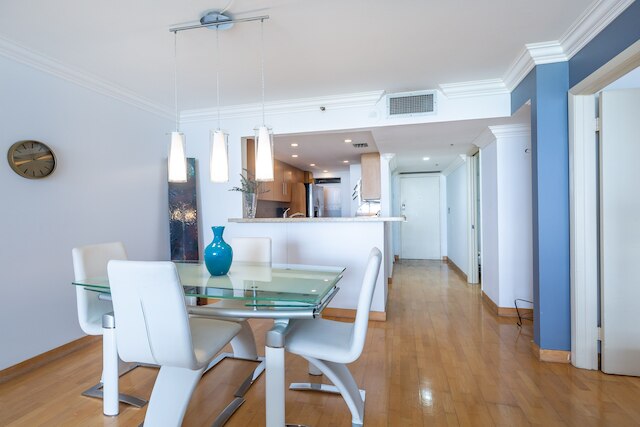 オーシャン ビュー、大きなバルコニー