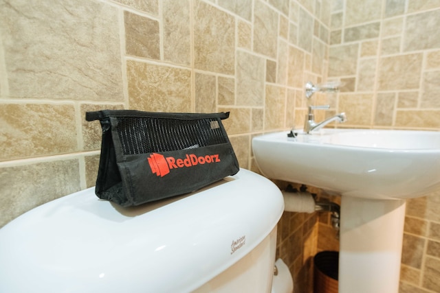 レッドドアーズ プラス ニア オスメナ ハイウェイ 2 - クランタィン ホテル