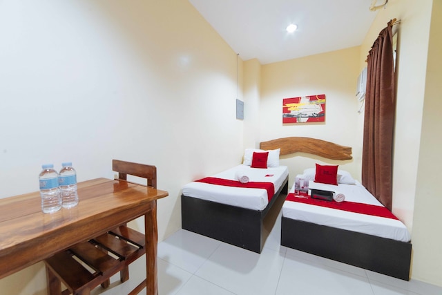 レッドドアーズ ニア ニュー ガバメント センター