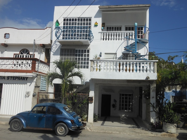 マジェスティック ハウス