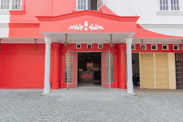 ホテル O パサール バル イン