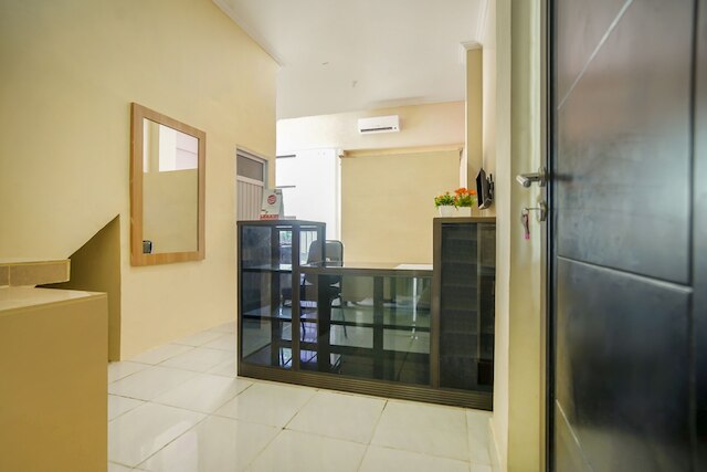 OYO ライフ 570 ペソナ アスリ ホームステイ シャリア