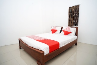 OYO フラッグシップ 1034 ポンドク ムリア ゲスト ハウス シャリア