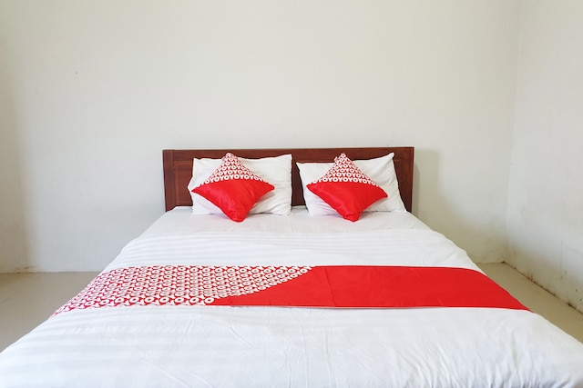 OYO フラッグシップ 1034 ポンドク ムリア ゲスト ハウス シャリア