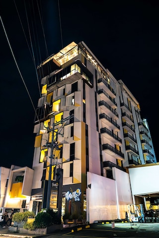 イエロー! ホテル