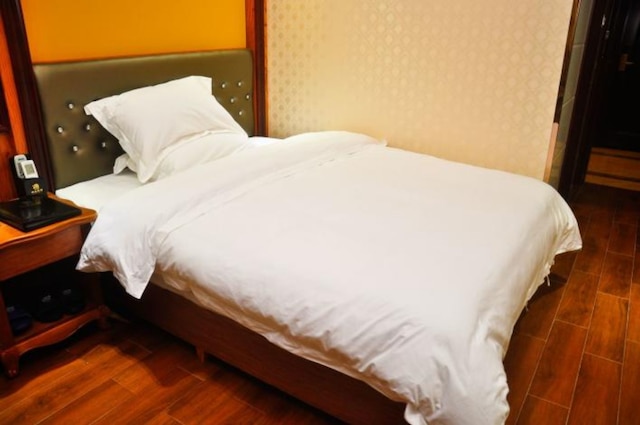 イーミー ホテル シーチャン メトロ ステーション ブランチ (逸米酒店 (広州西場地鉄站店))