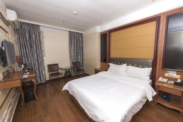 イーミー ホテル シーチャン メトロ ステーション ブランチ (逸米酒店 (広州西場地鉄站店))