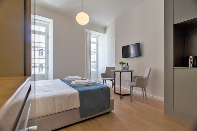 クレーリゴズ プライム スイーツ、ポルト シティ ホスツ