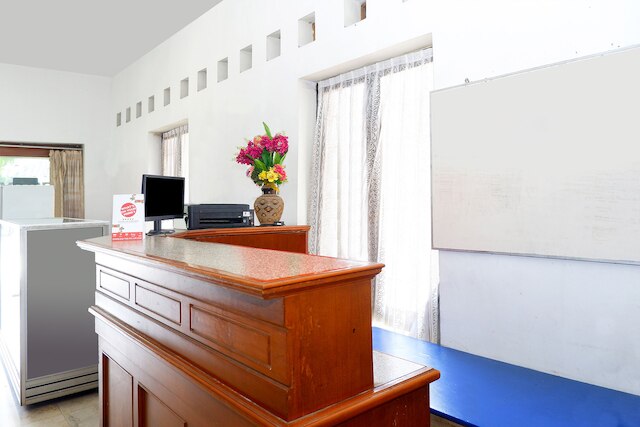 OYO 1196 ホテル プラ パスパ ローザ