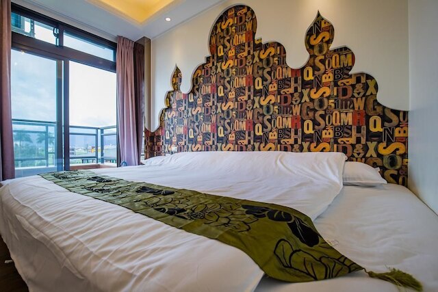 ヤンドゥオ ホームステイ (嫣朵民宿)