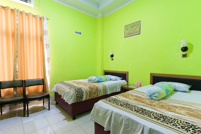 ポンドック グリーン アディヤクサ シャリア