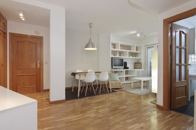 テュアンフィトリオン アパートメント アユンタミエント